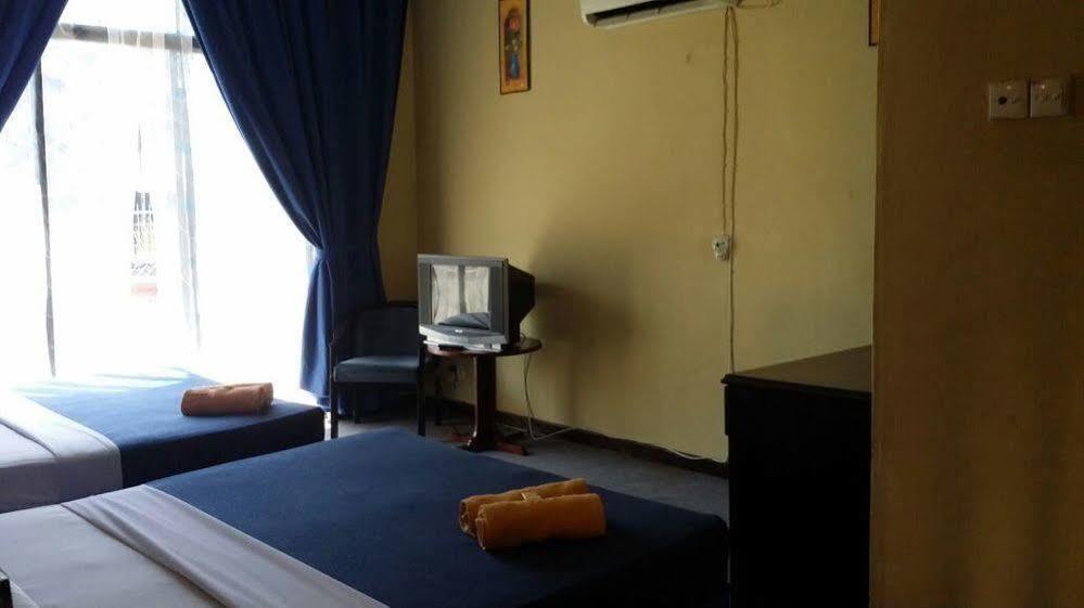 Hji Residensi Hotel Kuah Eksteriør billede